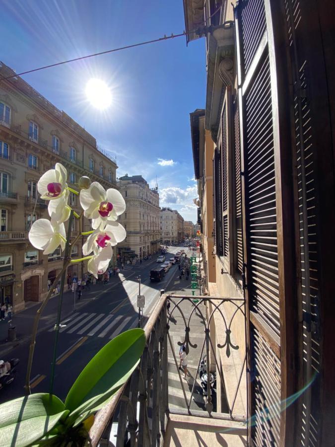Soha Piazza Di Spagna Boutique Rome Extérieur photo