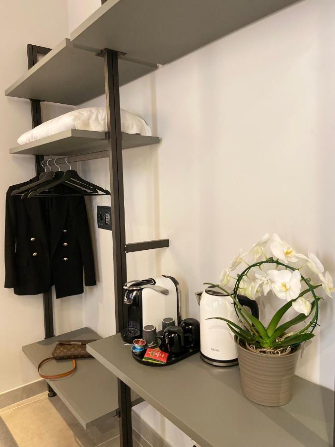 Soha Piazza Di Spagna Boutique Rome Extérieur photo